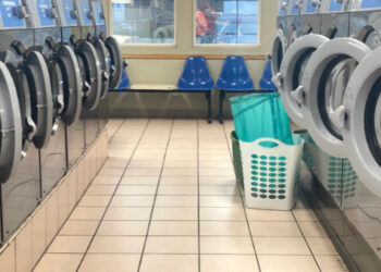 Commercial Laundry Services in Point Lookout: Keep Your Business Running Smoothly