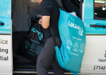 Convenient Wash and Fold Laundry Service with LaundryUp