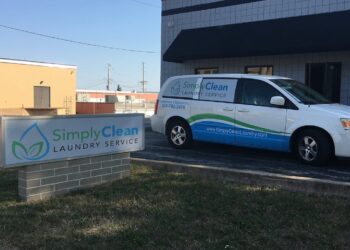 Why Laundry Services Are Essential for Airbnb and Vacation Rentals